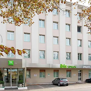 3* Отель Ibis Styles Toscanini